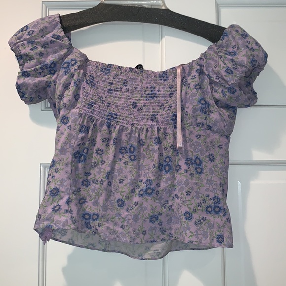 Intermix Valentina top - Picture 6 of 6